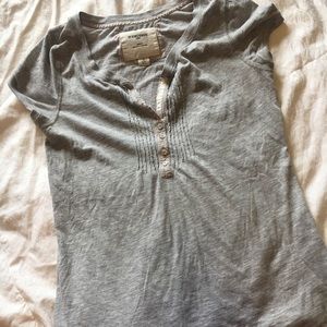 Gray t-shirt
